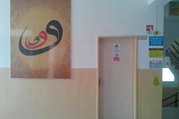 BERGAMA KIZ ANADOLU İMAM HATİP LİSESİ - Resim 12