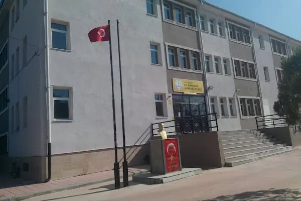 BERGAMA KIZ ANADOLU İMAM HATİP LİSESİ - Resim 7