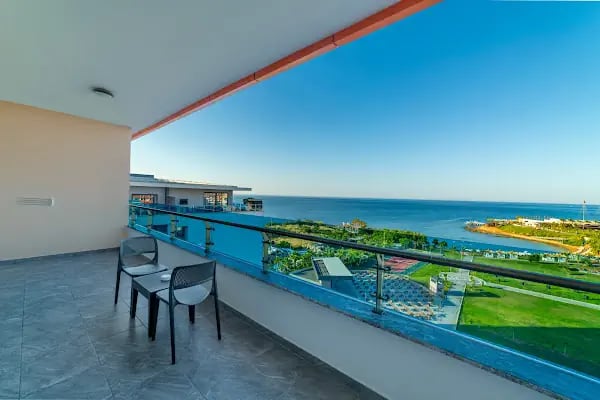 HMA Hotel &amp; Suites - Resim 10