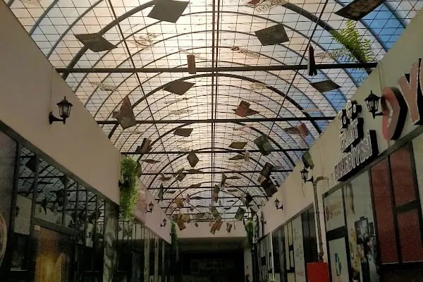İzmit Belediyesi Leyla Atakan Şehir Kütüphanesi - Resim 16