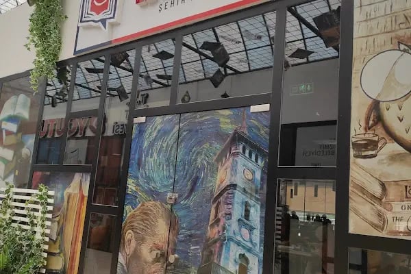 İzmit Belediyesi Leyla Atakan Şehir Kütüphanesi - Resim 7