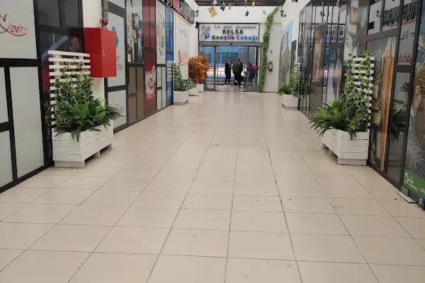 İzmit Belediyesi Leyla Atakan Şehir Kütüphanesi - Resim 18