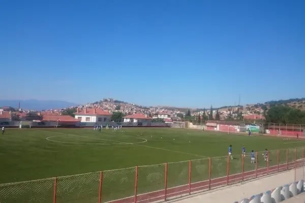 Hüsnü Ural Stadyumu - Resim 1