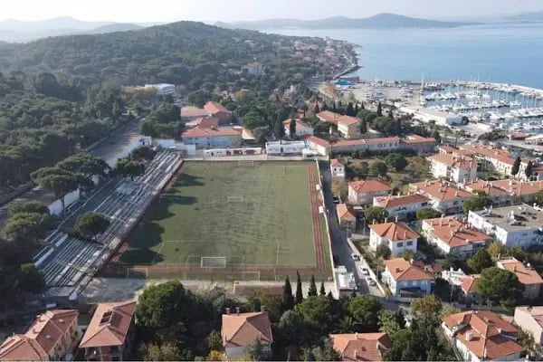 Hüsnü Ural Stadyumu - Resim 14