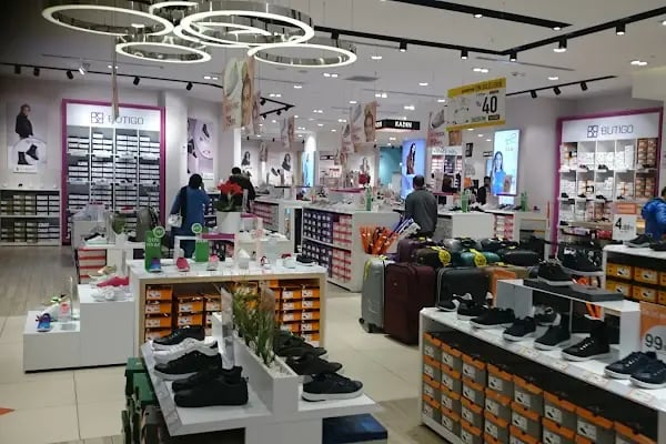 FLO Ümraniye Canpark AVM Mağazası - Resim 9