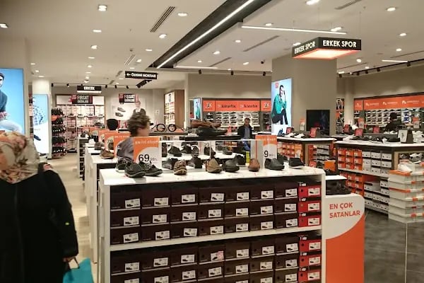 FLO Ümraniye Canpark AVM Mağazası - Resim 5