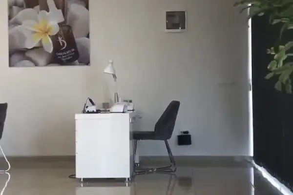 Ruslana Protez Tırnak ve İpek Kirpik Merkezi Anamur Şubesi - Resim 2