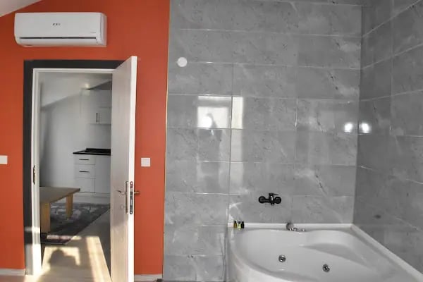 Quenn Hotel - Avcılar Suit Otel - Resim 10