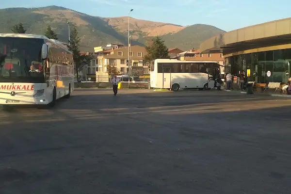 Gemlik Otogarı - Resim 1