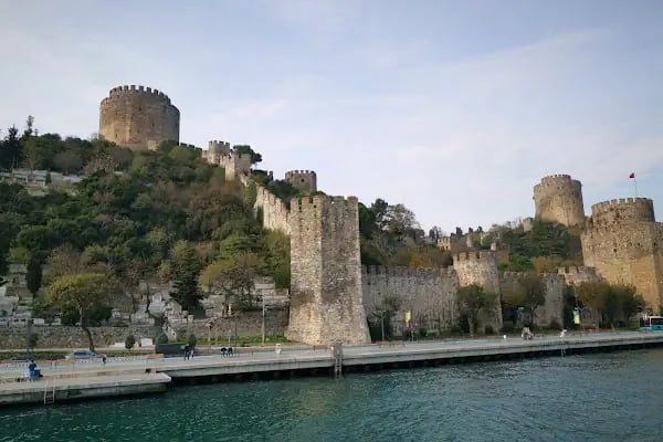 Akıntıburnu Set Üstü Konutları - Resim 1