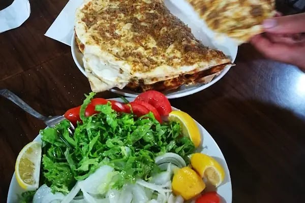 Pideci Hasan - Bahçecik Karadeniz Pide ve Lahmacun Salonu - SEYMEN - Resim 14