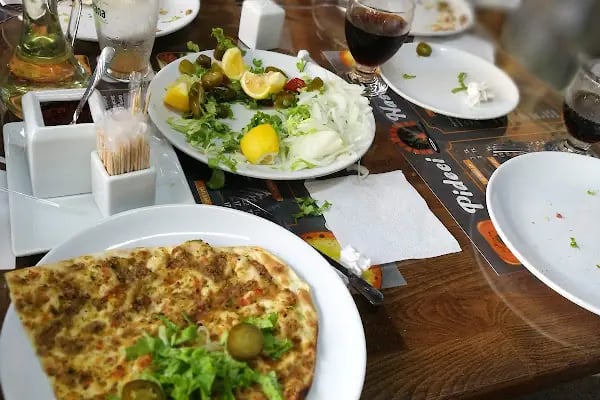 Pideci Hasan - Bahçecik Karadeniz Pide ve Lahmacun Salonu - SEYMEN - Resim 15