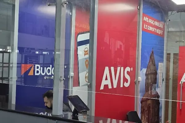 Avis Kars Havalimanı - Resim 1