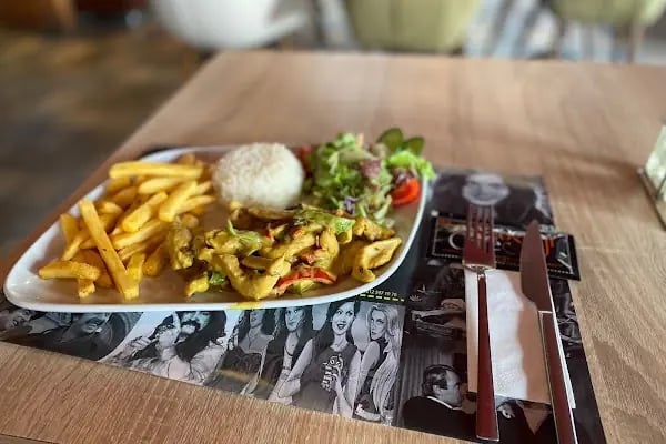 AZİM OCAKBAŞI & CAFE - Resim 20
