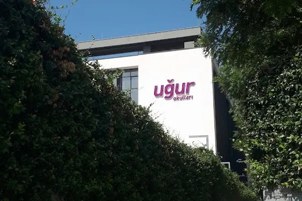 Uğur Okulları İzmir Bayraklı Kampüsü - Resim 13