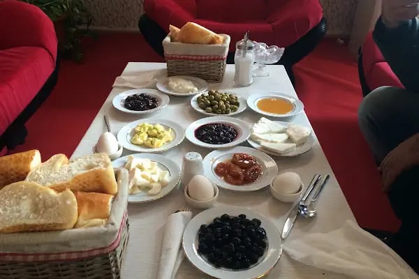 Tarçın Kafe - Resim 3