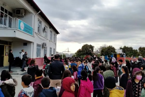 Hasyurt Ortaokulu - Resim 1