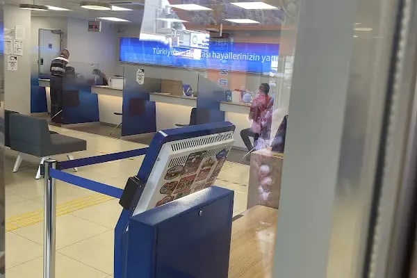 Türkiye İş Bankası Altındağ/İzmir Şubesi - Resim 16