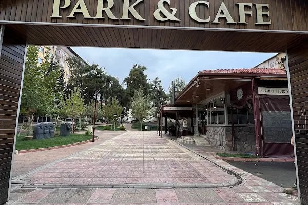 Saha Caffe &amp; Restaurant - Hookah - Resim 1