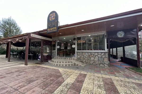 Saha Caffe &amp; Restaurant - Hookah - Resim 16
