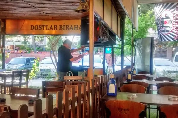 Dostlar Birahanesi - Resim 2