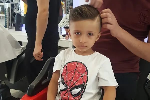 Salon Gökhan Çeklü - Resim 11