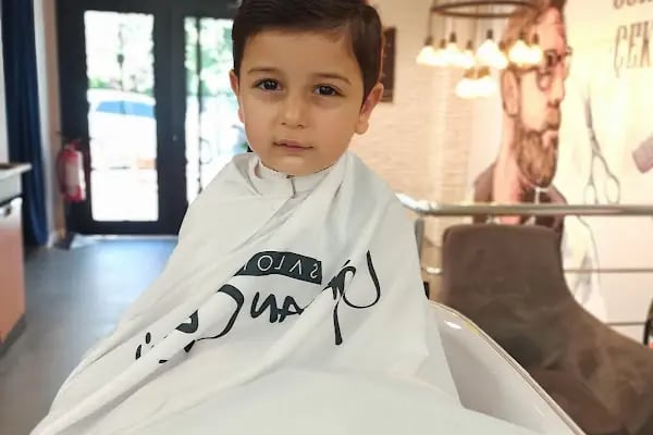Salon Gökhan Çeklü - Resim 15