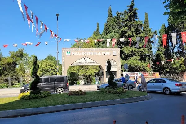 Mustafa Kemal Paşa Cd. Girişi Milli Egemenlik Parkı - Resim 8
