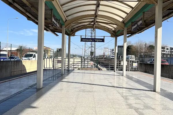 Şirinevler Metro İstasyonu - Resim 2
