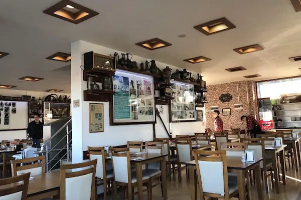 ShapeSphere Cafe &amp; Events - Resim 1