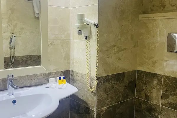 Palm Inn Hotel - Resim 13