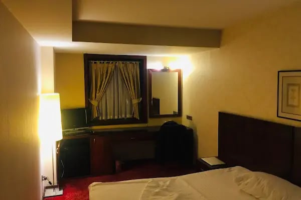 Palm Inn Hotel - Resim 7