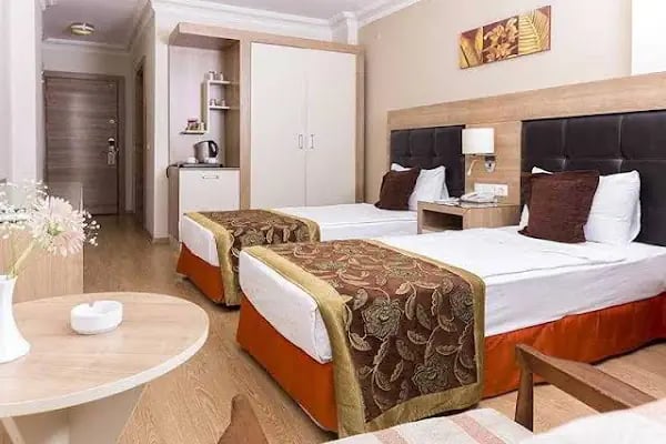 Suite Laguna Hotel - Resim 2