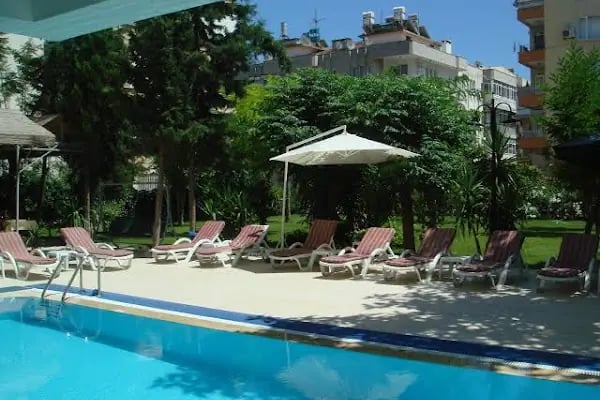 Suite Laguna Hotel - Resim 14
