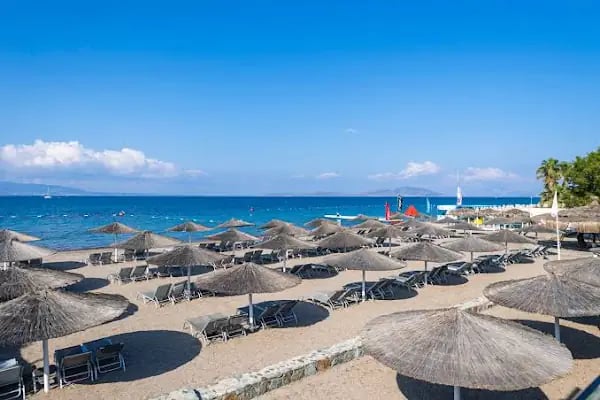 Charm Beach Hotel - Resim 6