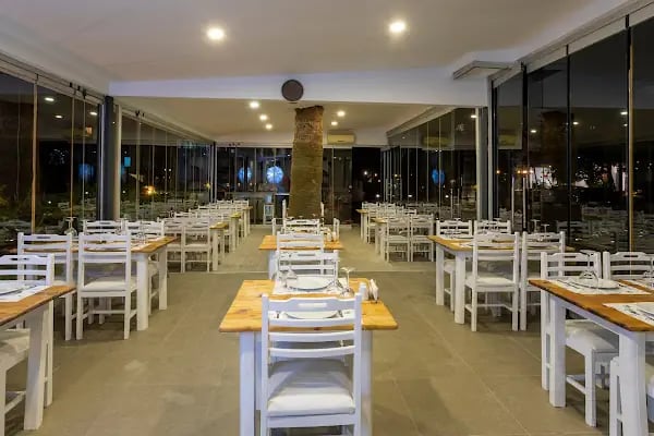 Charm Beach Hotel - Resim 10