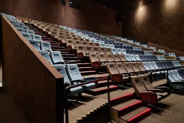 Paribu Cineverse Sur Yapı Marka AVM - Resim 4