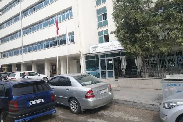 Ulucanlar Sosyal Güvenlik Merkezi - Resim 13