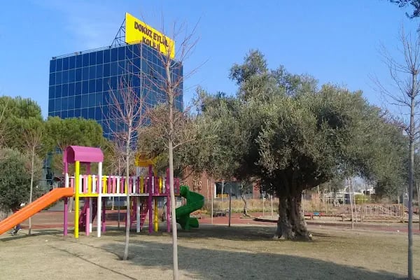 Dokuz Eylül Koleji Gaziemir Kampüsü - Resim 5