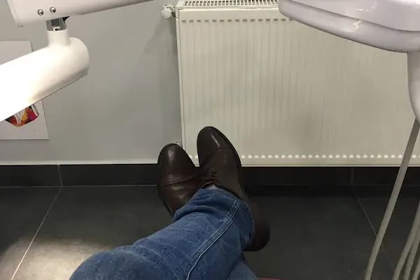 V Dent Ağız ve Diş Sağlığı Polikliniği - Resim 6
