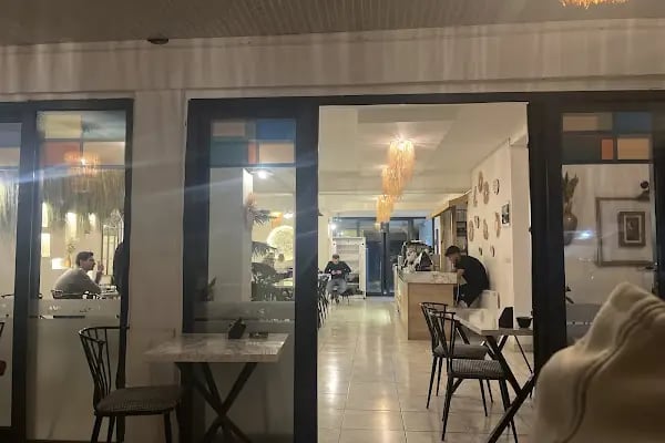 Alors Patisserie &amp; Boulangerie - Resim 2