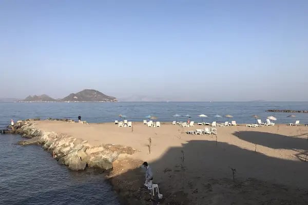 One More Day Hotel - Resim 8