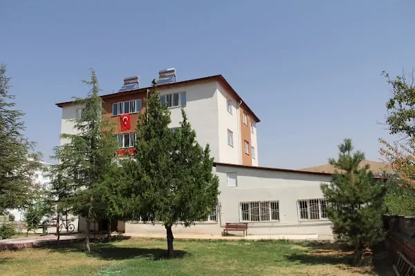 VALİ MUSTAFA ÇİFTÇİ ERKEK HAFIZLIK KURAN KURSU - Resim 2