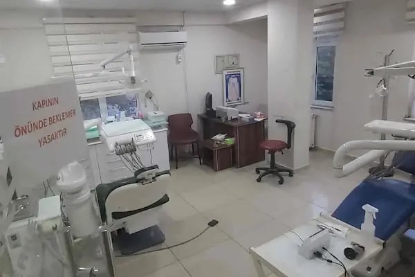 ÖZEL ARNAVUTKÖY SEVGİ DİŞ TEDAVİ MERKEZİ 24 SAAT - Resim 2