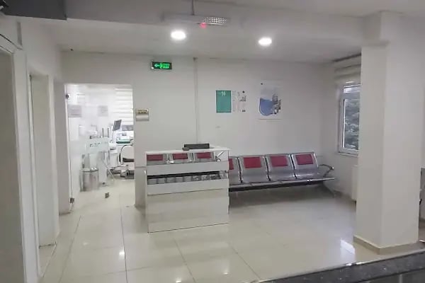 ÖZEL ARNAVUTKÖY SEVGİ DİŞ TEDAVİ MERKEZİ 24 SAAT - Resim 4