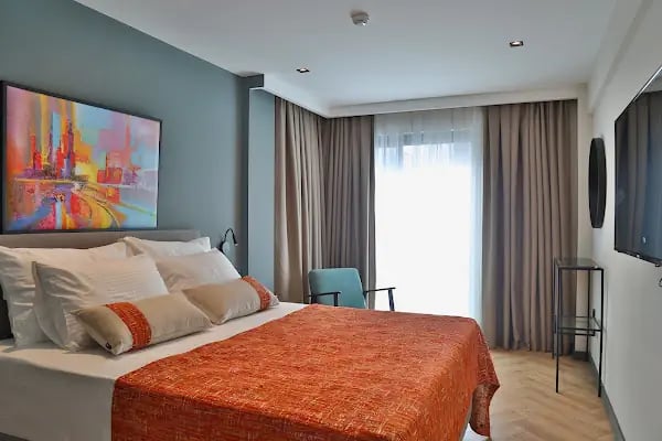 in the middle hotel - Resim 2