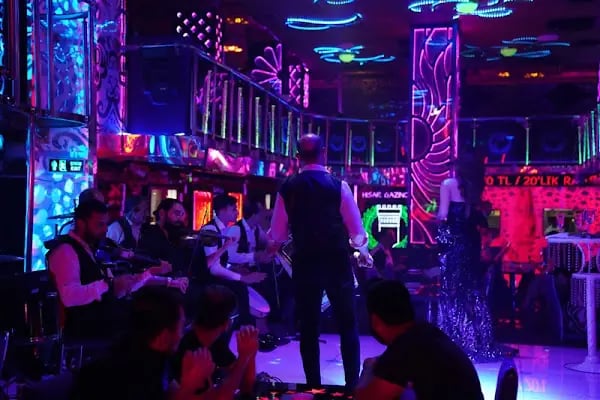 Yeni Hisar Gazinosu(Bursanın Eğlence Merkezi, Bursa Eğlence Mekanları) - Resim 18