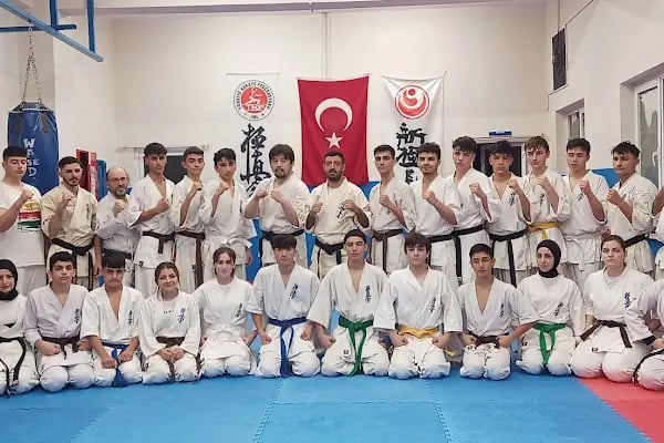 Gürsu Kapalı Spor Salonu - Resim 14