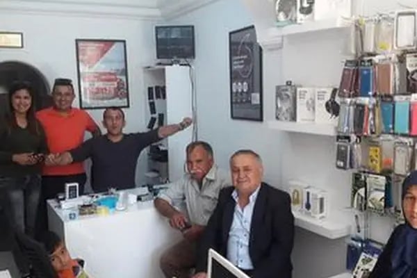 Finike Tech CEP TELEFONU TEKNİK SERVİS - Resim 15