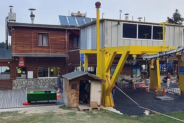 Bursa Büyükşehir Belediyesi Kayak Evi - Resim 9